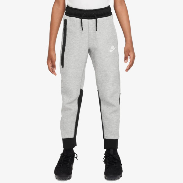 Nike Tech Fleece 