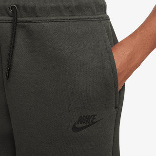 Nike Tech Fleece 