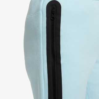 Nike Tech Fleece 