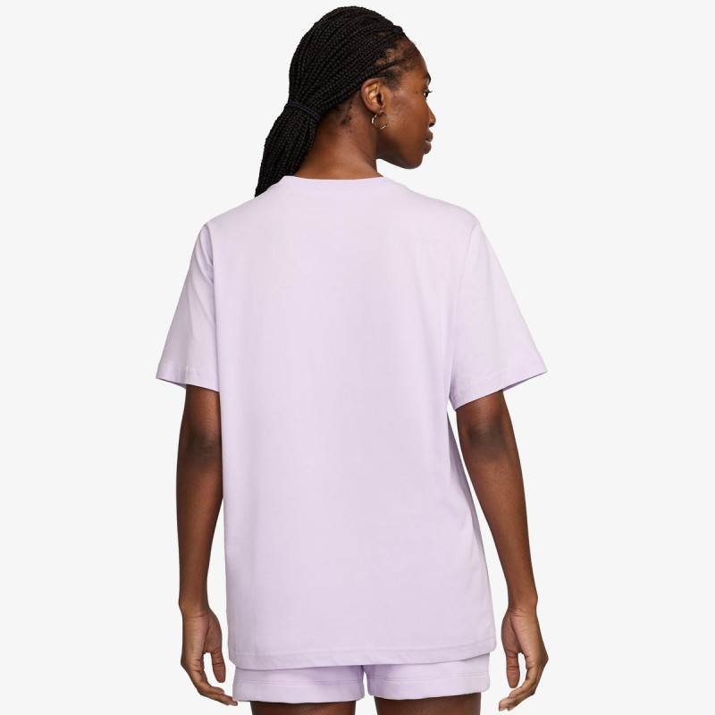 Nike Sportswear 