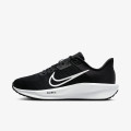 Nike Quest 6 