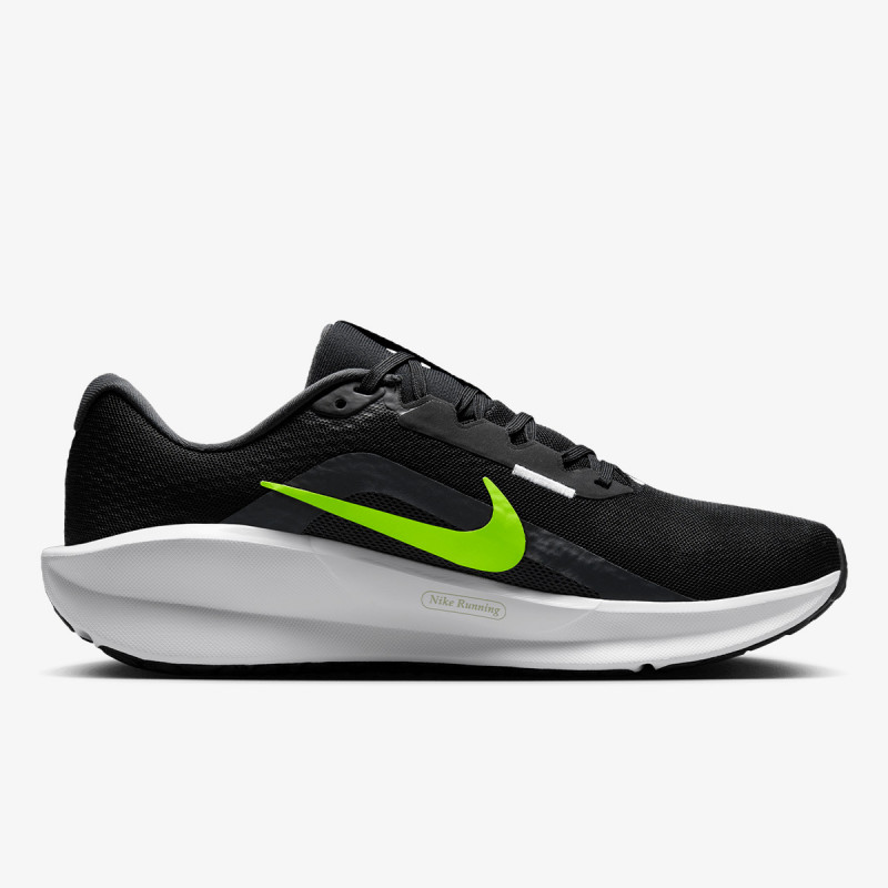 Nike Downshifter 13 