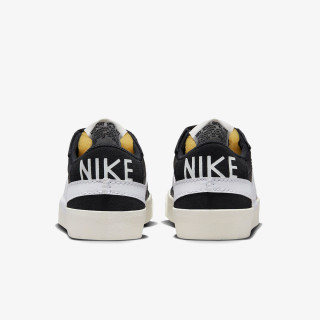 Nike WMNS NIKE BLAZER LOW '77 JUMBO 