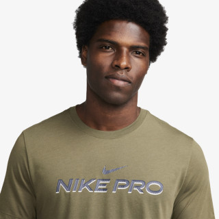 Nike Dri-Fit 