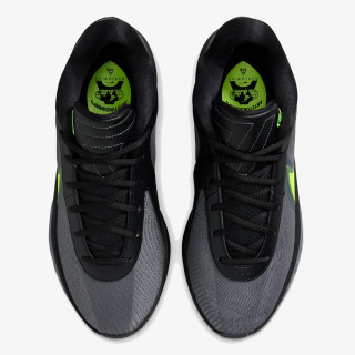Nike Giannis Freak 6 