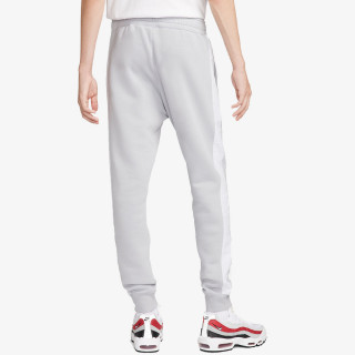Nike Sportswear 