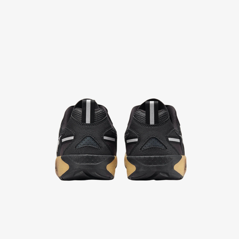 WMNS NIKE JAM 