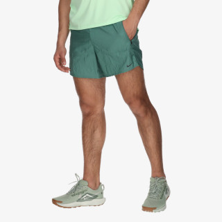 Nike Stride Running Division 