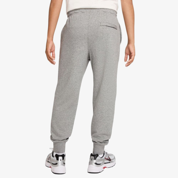 Nike Club 