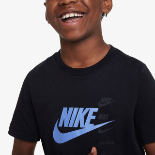 Nike Sportswear Standard Issue 