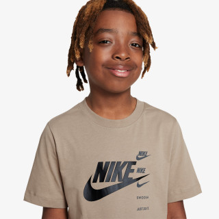 Nike Sportswear Standard Issue 