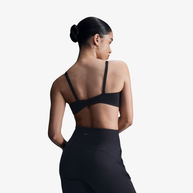 Nike Alate Minimalist 