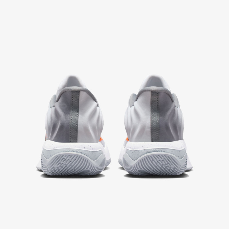 Nike Giannis Immortality 4 