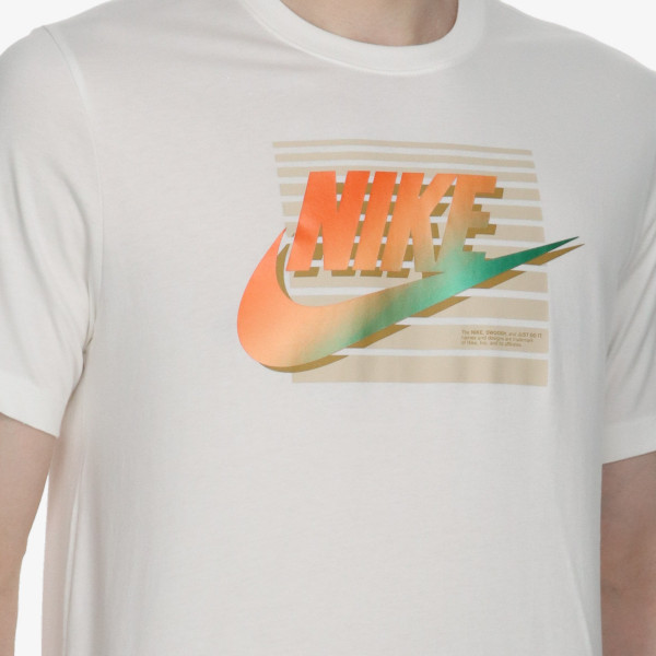 Sportswear 