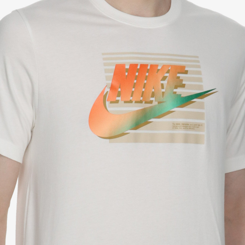 Sportswear 