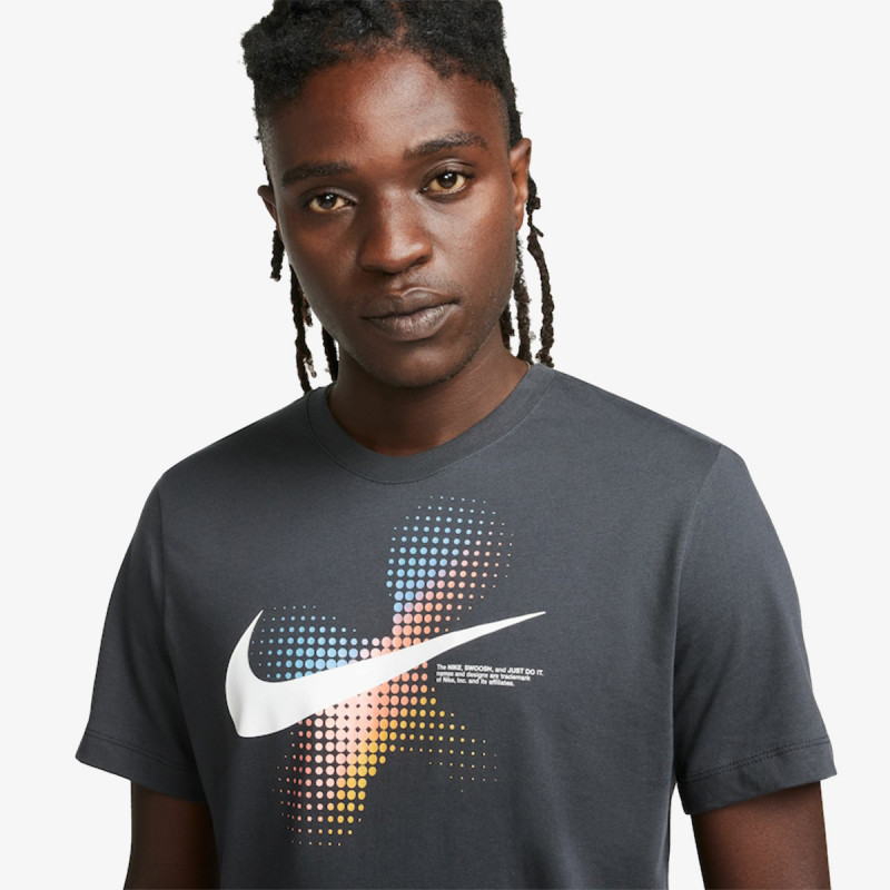 Nike Sportswear 