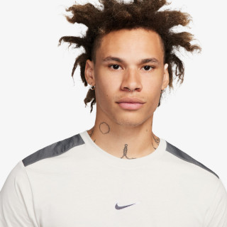 Nike M NSW SP GRAPHIC TEE 