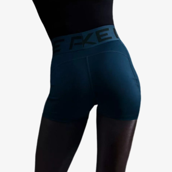 Nike Pro Sculpt 