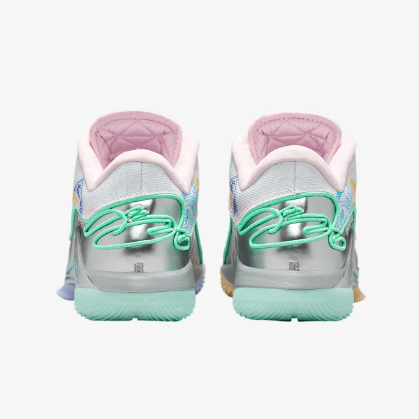 Nike LEBRON XXII QS 