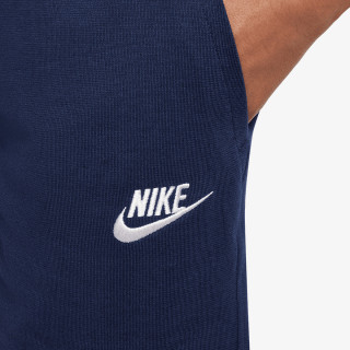 Nike Sportswear Club 