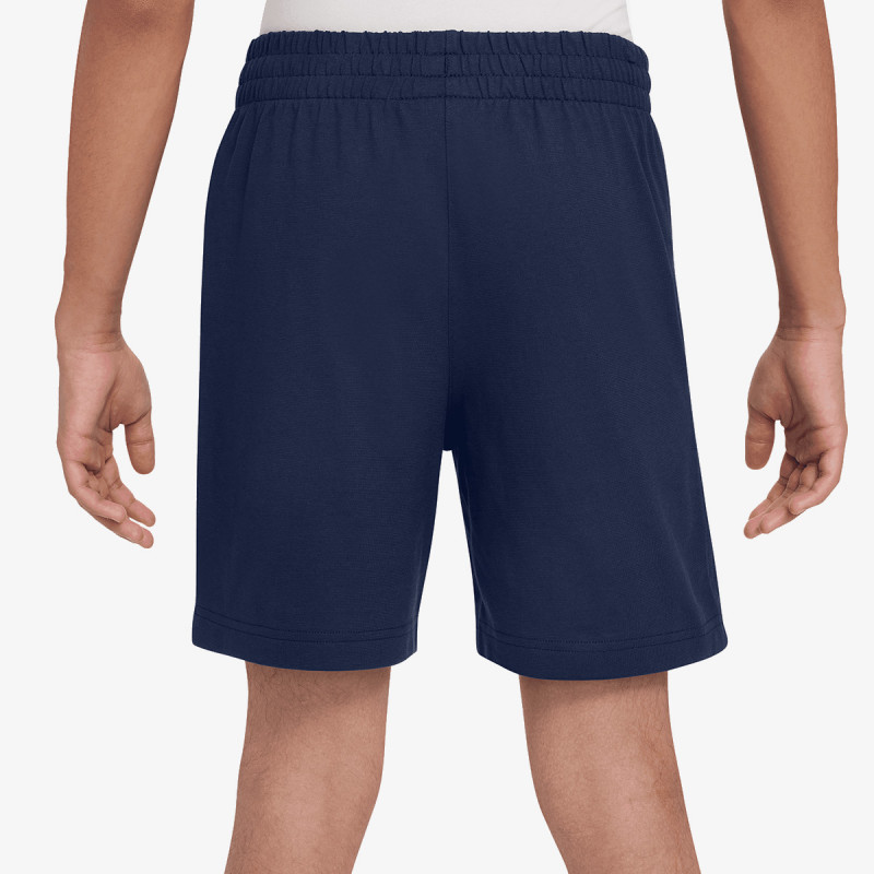 Nike Sportswear Club 