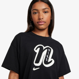 Nike Sportswear 