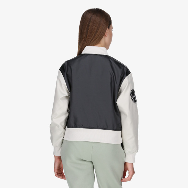 Nike Sportswear 