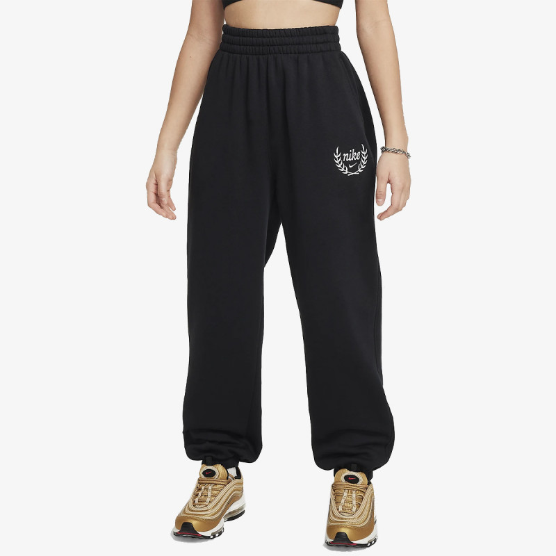 Nike Club 