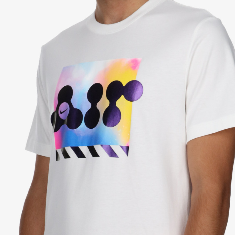 Nike U NSW TEE OC COSMIC YTH 