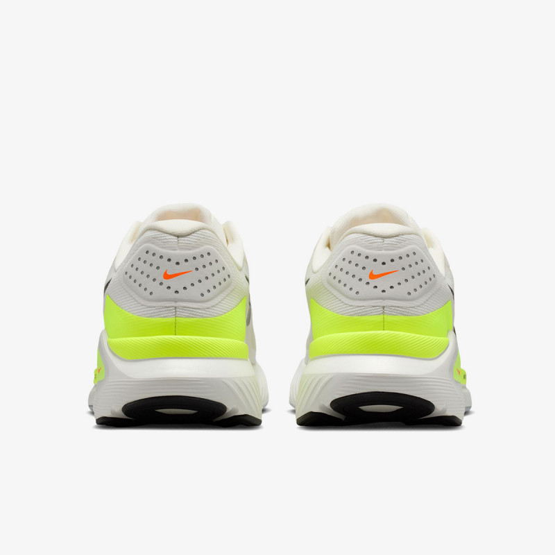 Nike Structure 26 