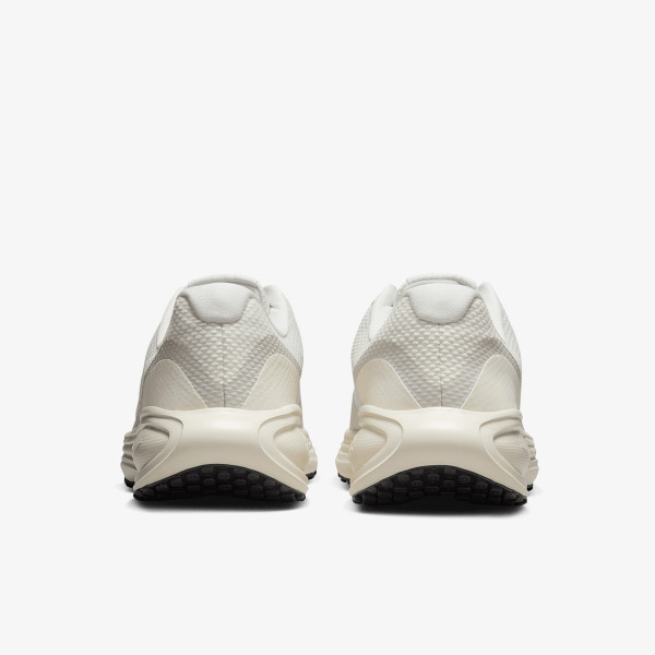 Nike W NIKE REVOLUTION 8 