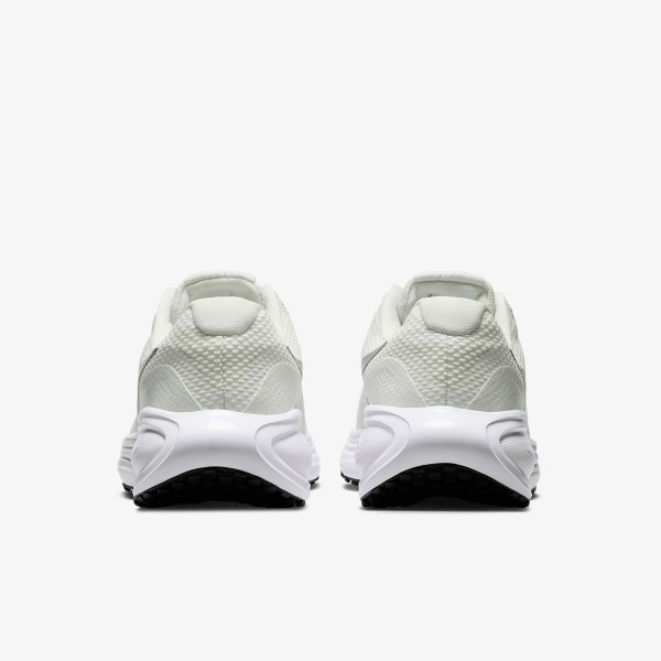 Nike W NIKE REVOLUTION 8 