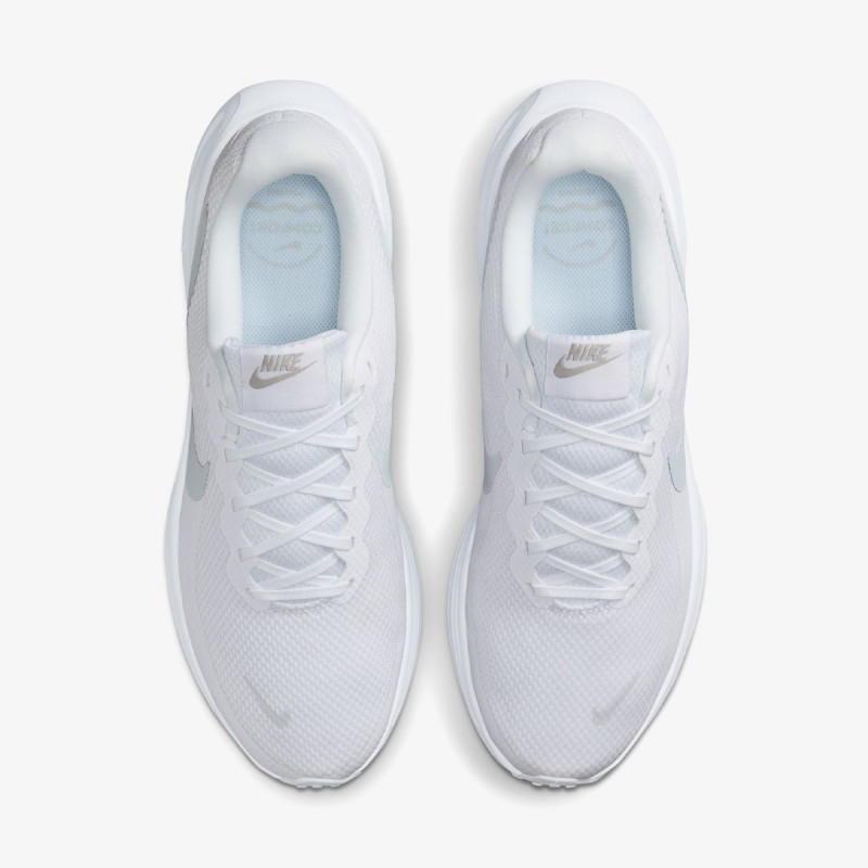 Nike NIKE REVOLUTION 8 