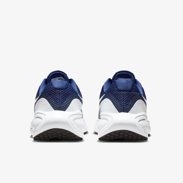 Nike NIKE REVOLUTION 8 