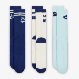 Nike Everyday Plus 