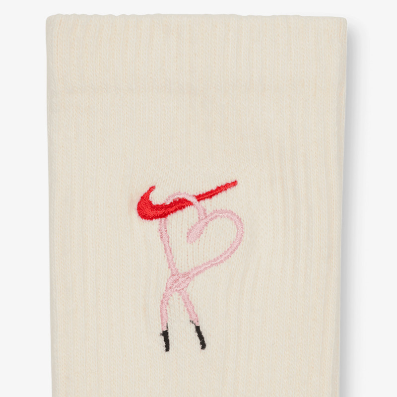 Nike U NK ED PL CSH CRW VDAY 1P 144 