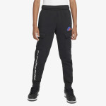 Nike Sportswear Standard Issue 