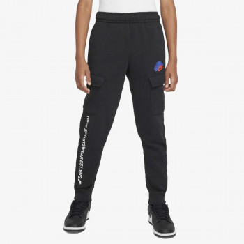 Nike Sportswear Standard Issue 