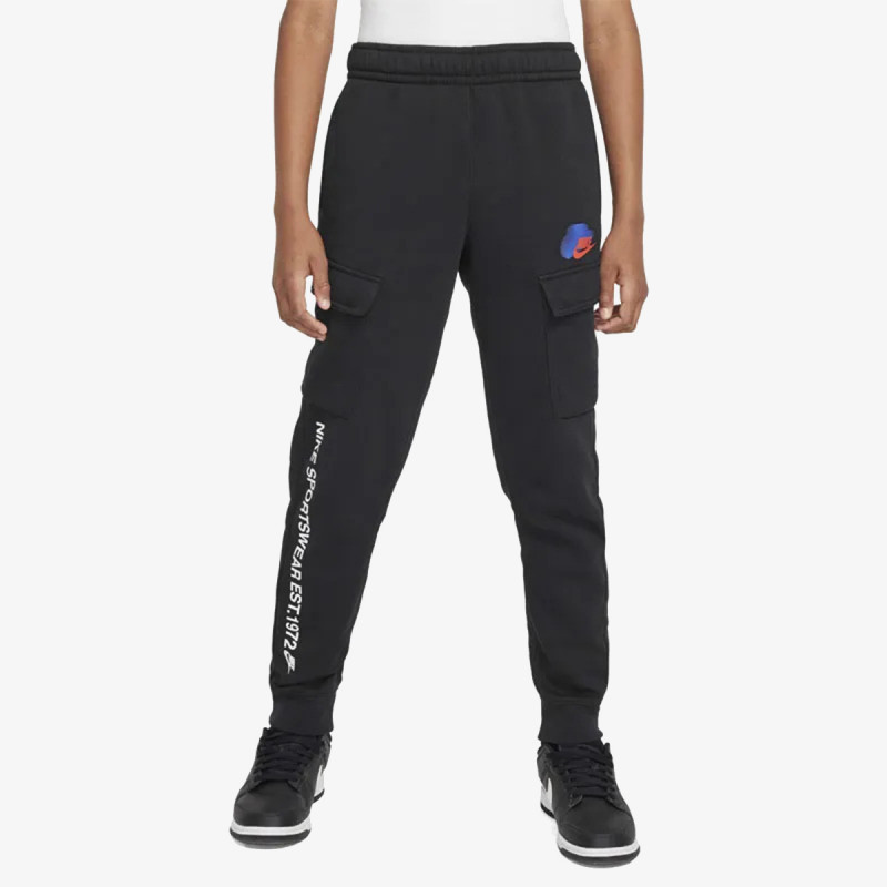 Nike Sportswear Standard Issue 