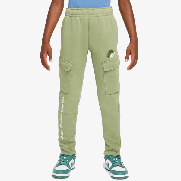 Nike Sportswear Standard Issue 