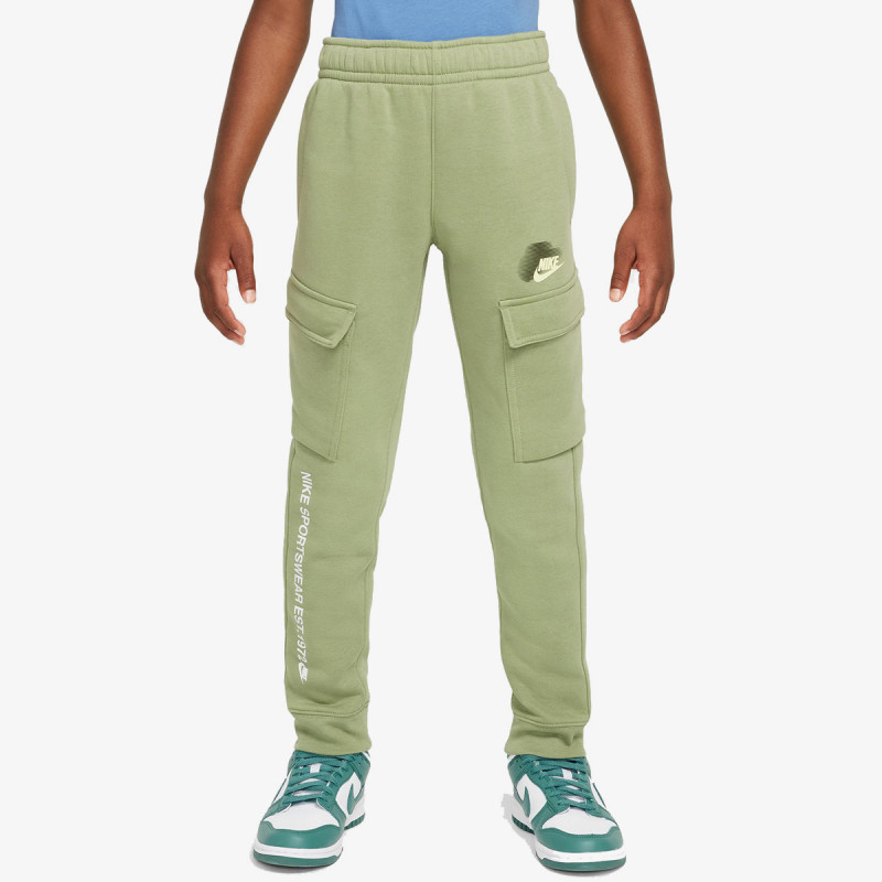 Nike Sportswear Standard Issue 