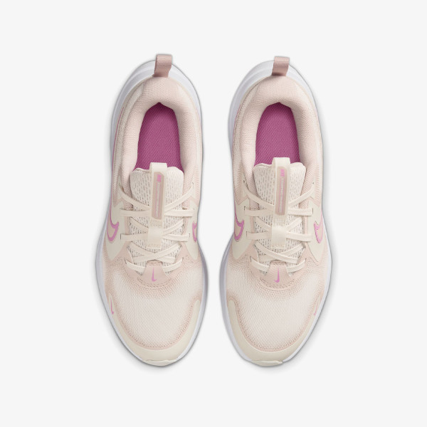 Nike Cosmic Runner 