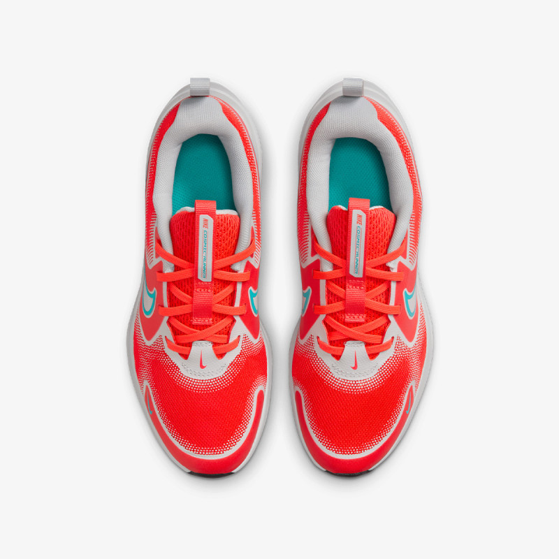 Nike Cosmic Runner 