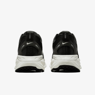 Nike W NIKE VOMERO 18