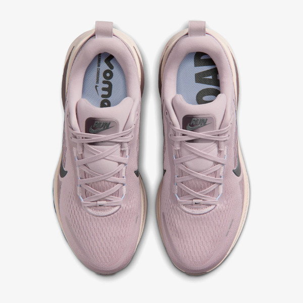 Nike Vomero 18 