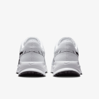 Nike Run Defy 