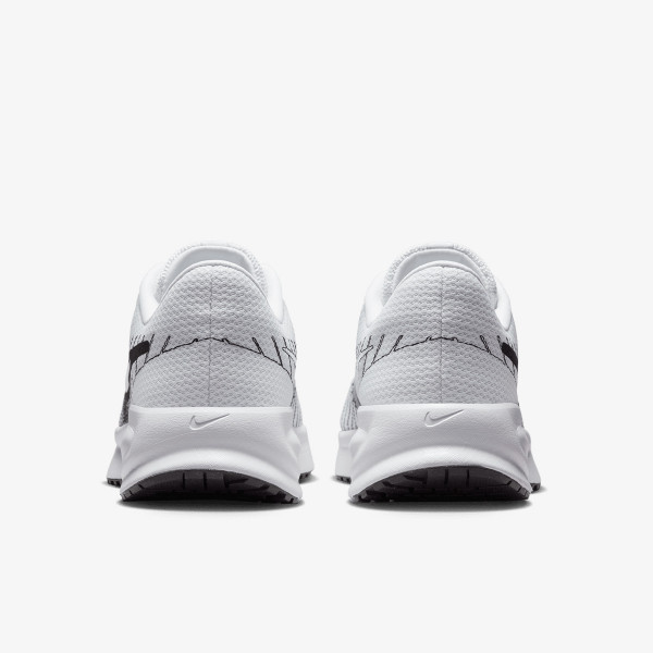 Nike Run Defy 