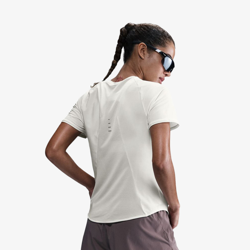 Nike W NK SWIFT DF SS TOP 