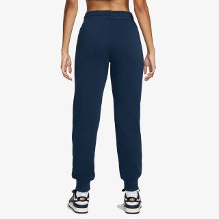 Nike Phoenix 