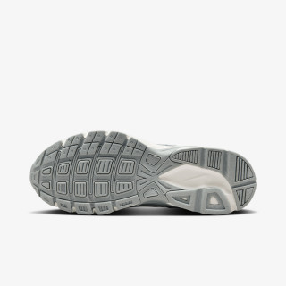 Nike WMNS NIKE INITIATOR TRK3 